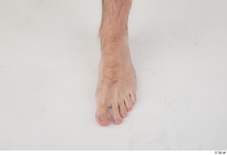 Chadwick foot nude 0002.jpg